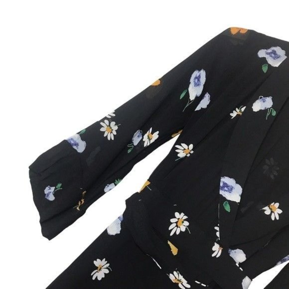 GANNI Dainty Georgette Floral Wrap Dress Size 6 (EU 38) - Picture 11 of 13